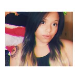 Meet your Posher, Alexandra